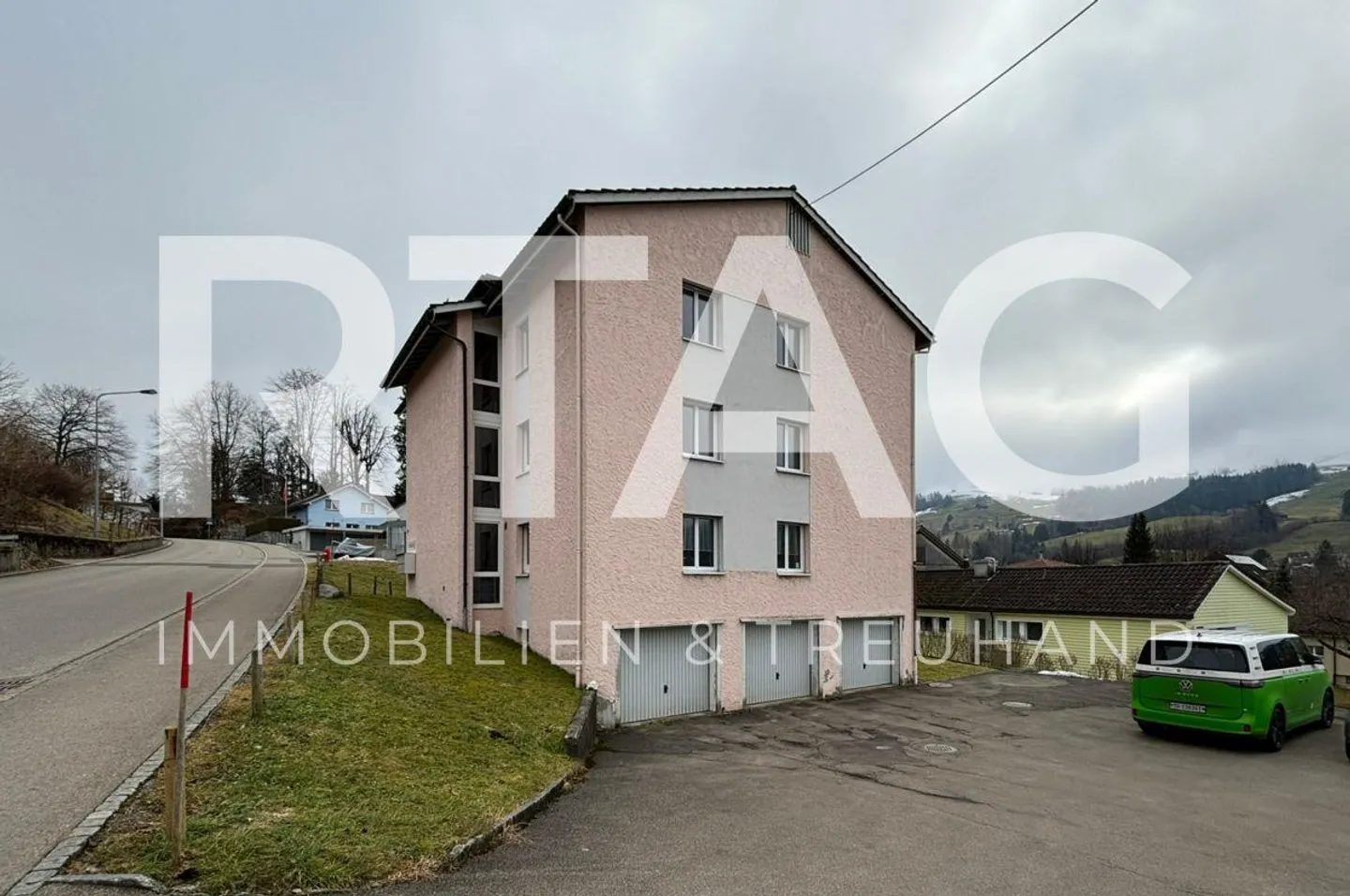 Appartamento 3.5 locali - Foto 1 di 10