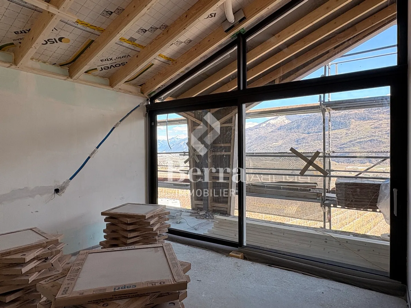 NUOVO! 2.5 stanze in affitto! - Foto 7 di 13