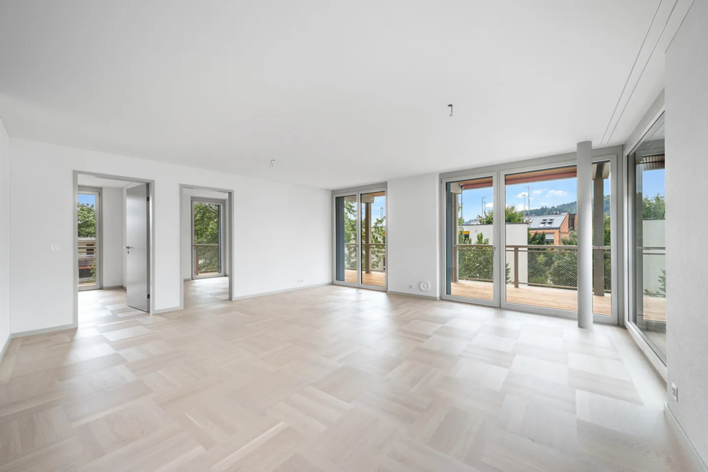 Modern New Apartment in Thalwil - Photo 2 of 10