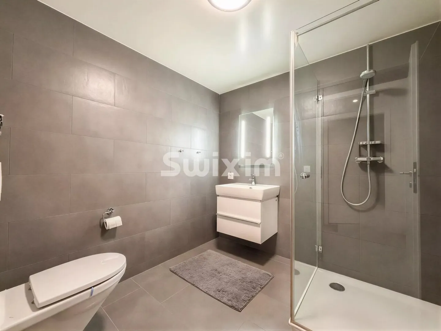Modern Semi-Detached House - Photo 12 of 13