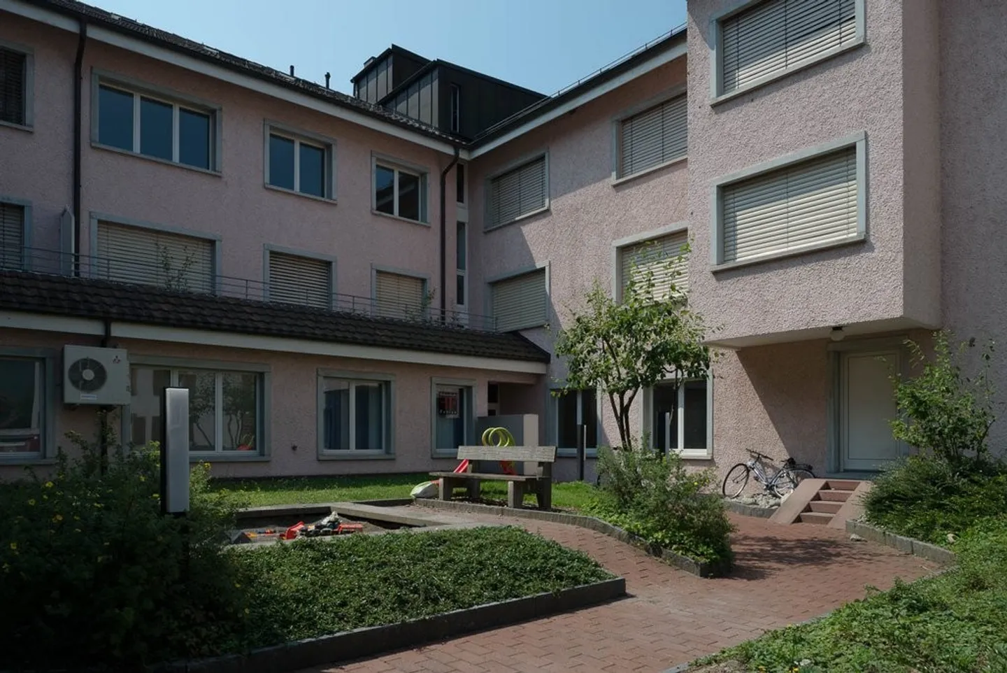 Appartamento moderno 4.5 stanze - Foto 1 di 9