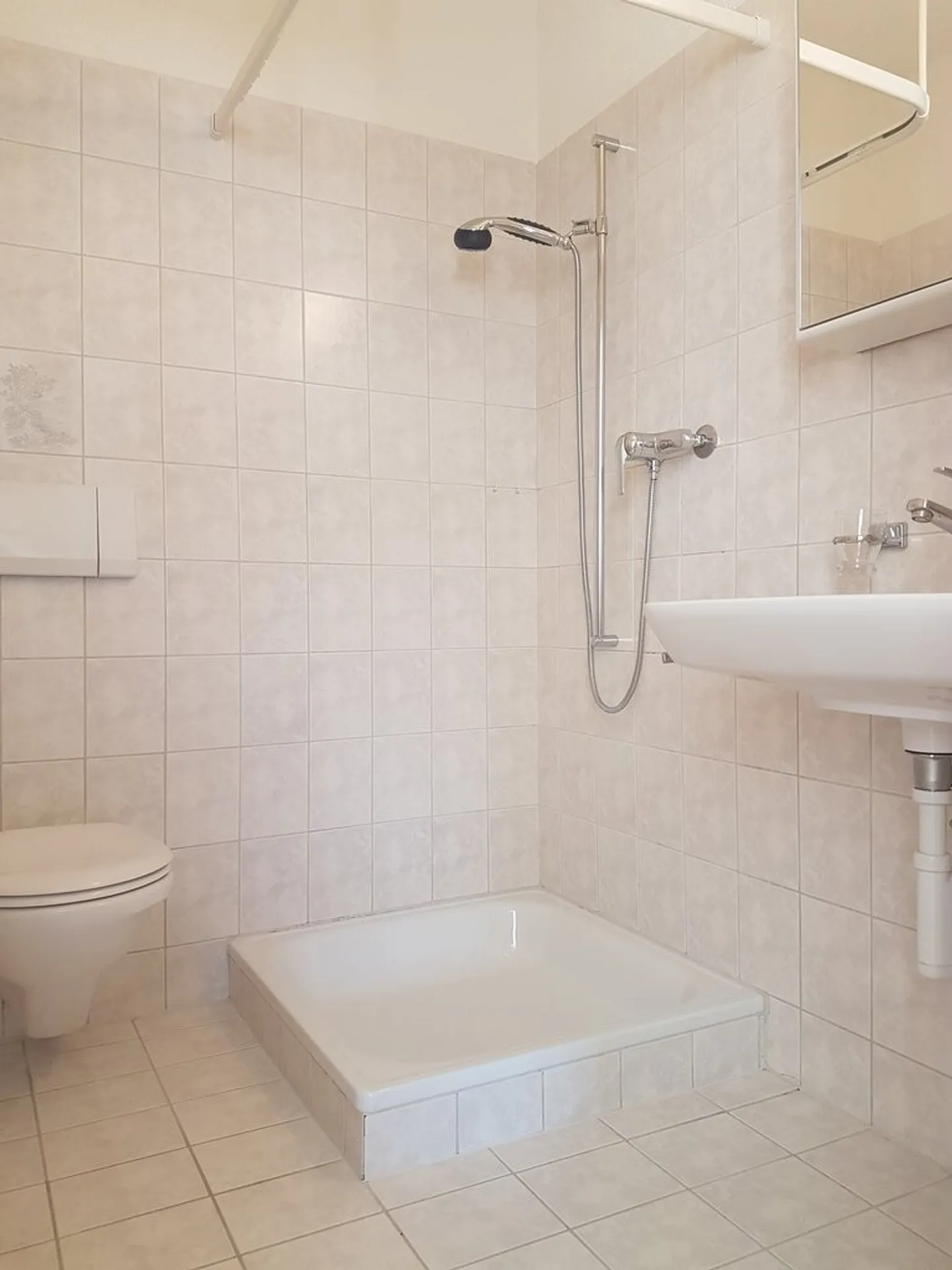 Appartamento moderno 4.5 stanze - Foto 8 di 9