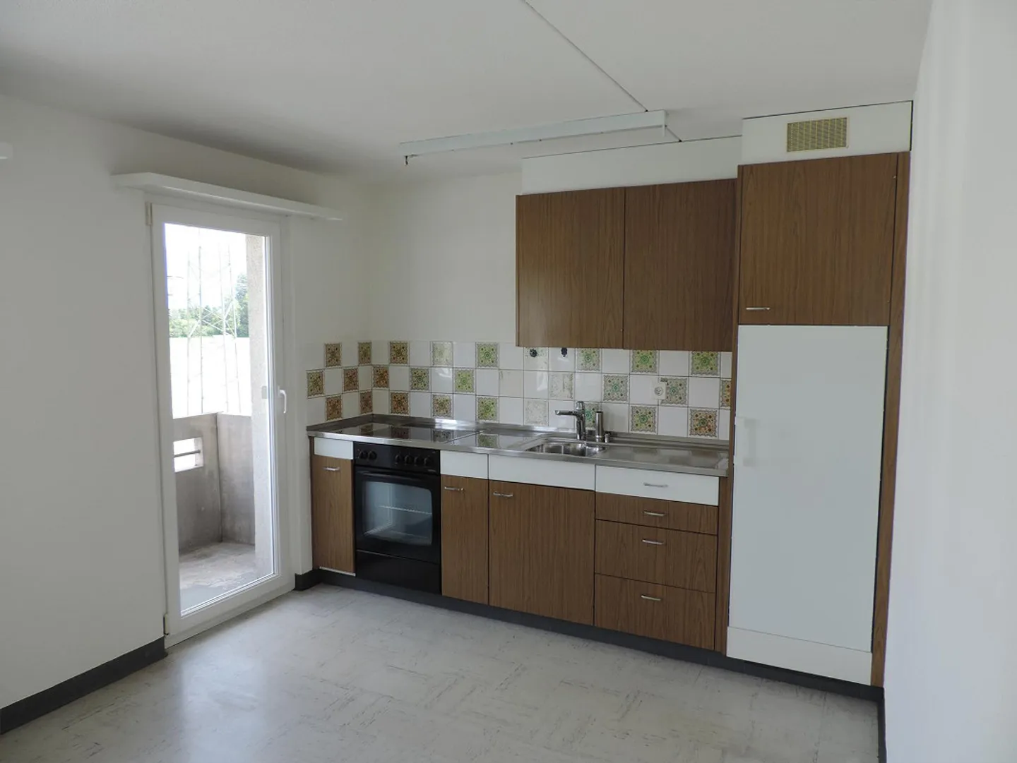 Appartamento familiare di 4.5 locali con balcone al 1° piano - Foto 4 di 7