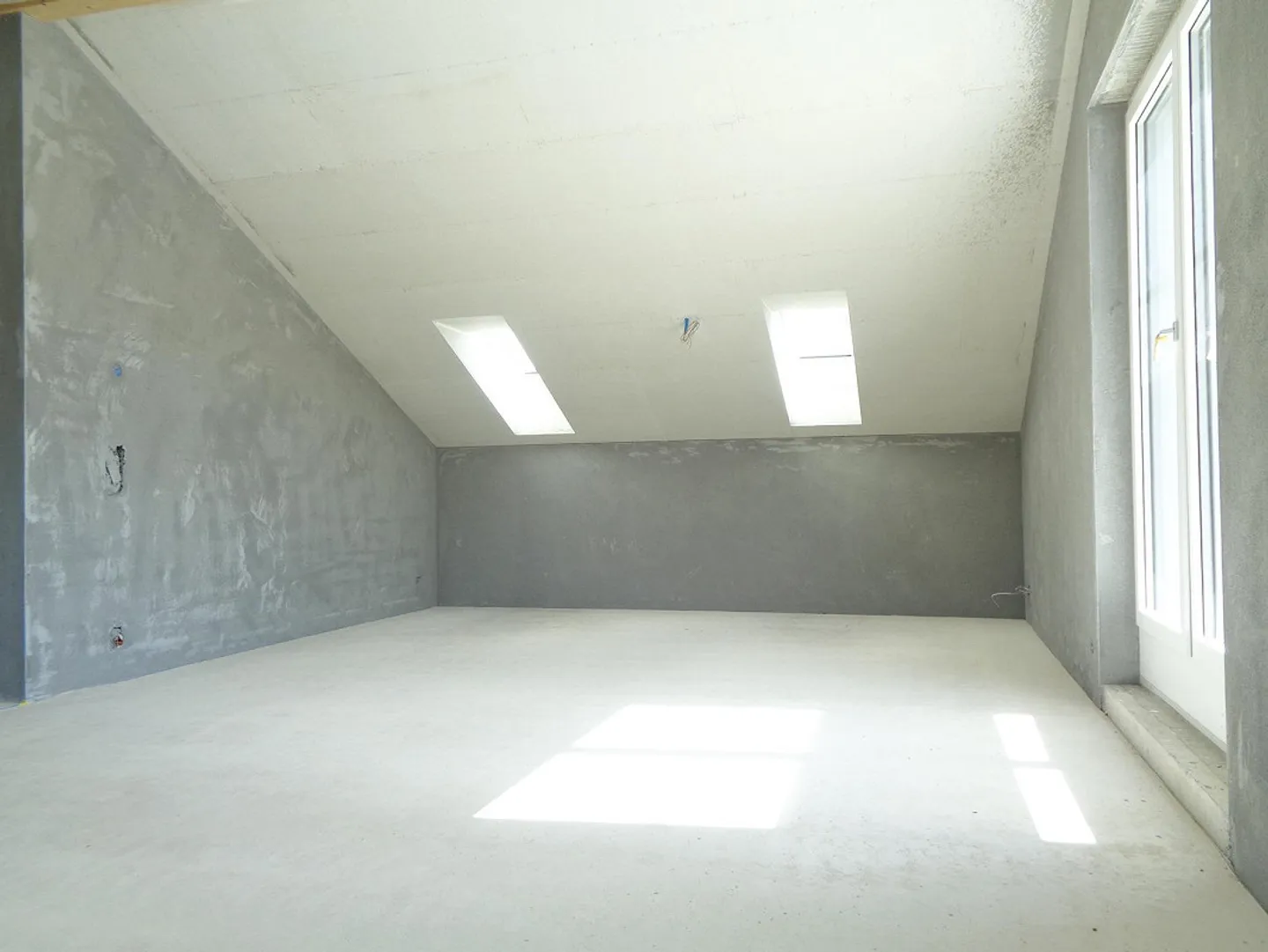 Première location Appartement moderne de 4,5 pièces avec terrasse dans un nouveau bâtiment - Photo 9 sur 10