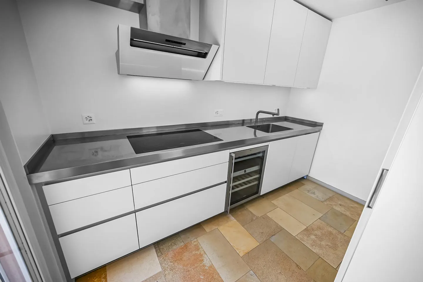 Terrace apartment with 101 m² terrace and panoramic views over Baden - Photo 12 of 21