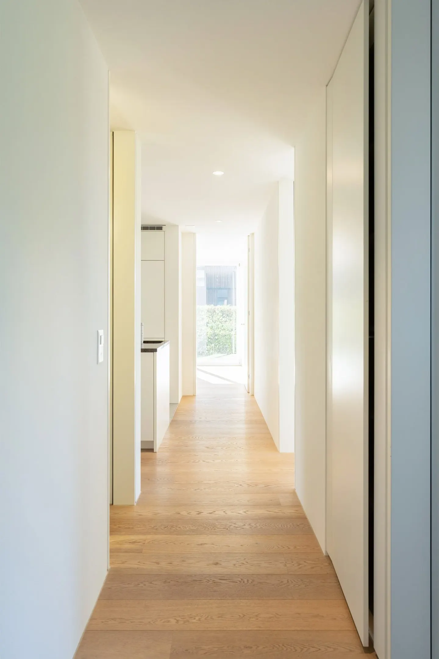 Minergie Garden Apartment: Bright, Modern, Exclusive - Photo 5 of 20