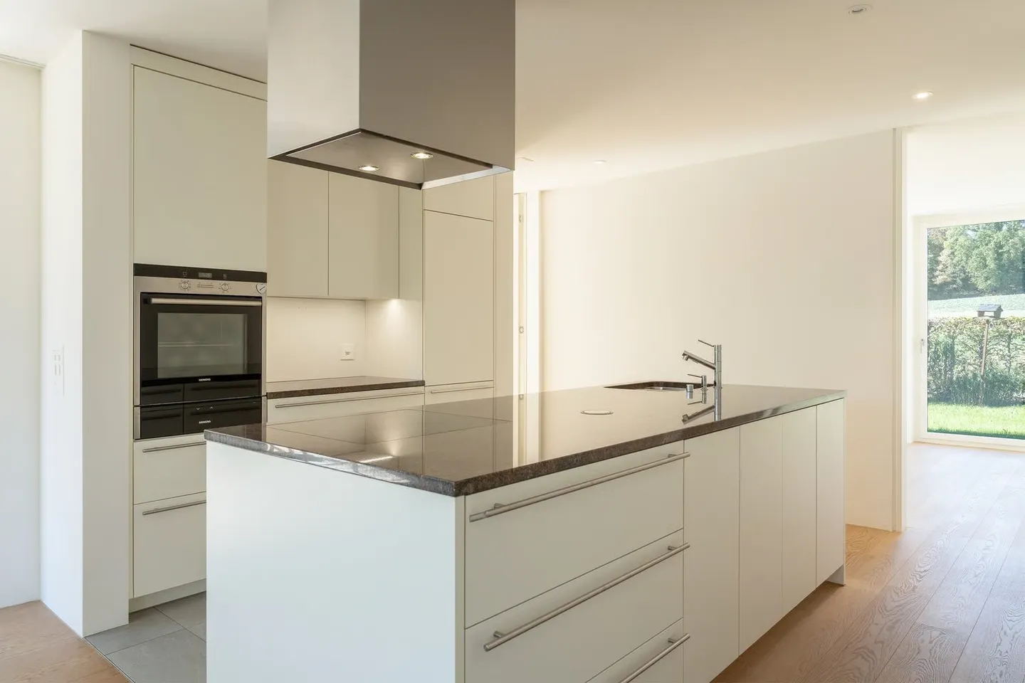 Minergie Garden Apartment: Bright, Modern, Exclusive - Photo 15 of 20