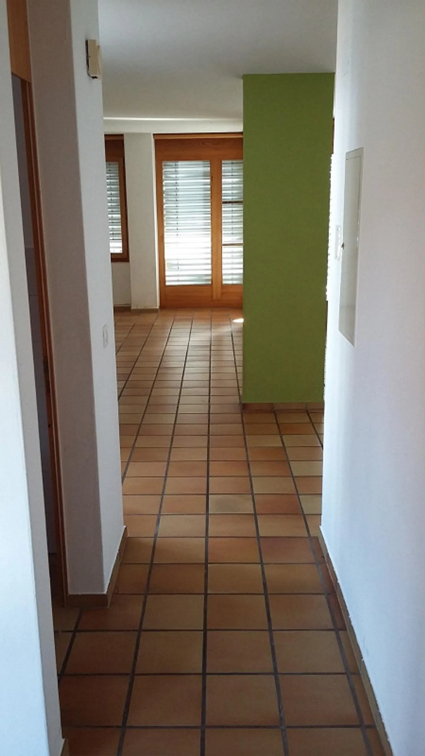 Row House 5 1/2 Rooms - Photo 2 of 12