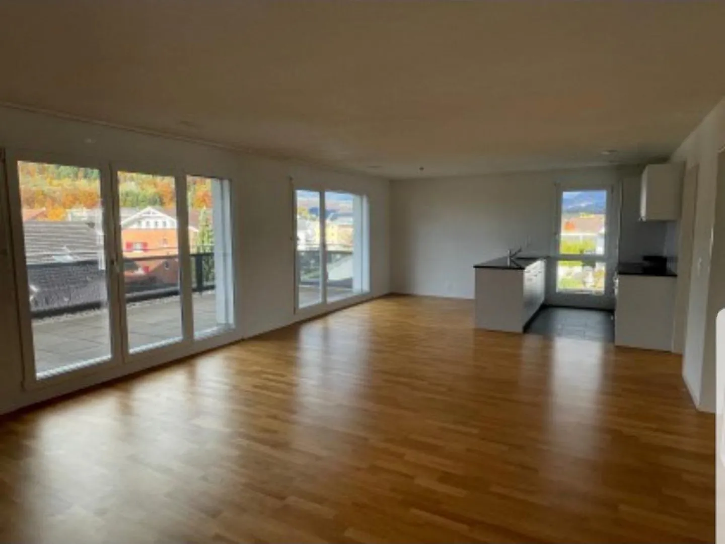 Appartement lumineux à Studen - Photo 8 sur 11
