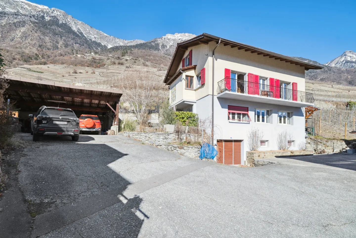 Immeuble à rénover - Photo 1 sur 14