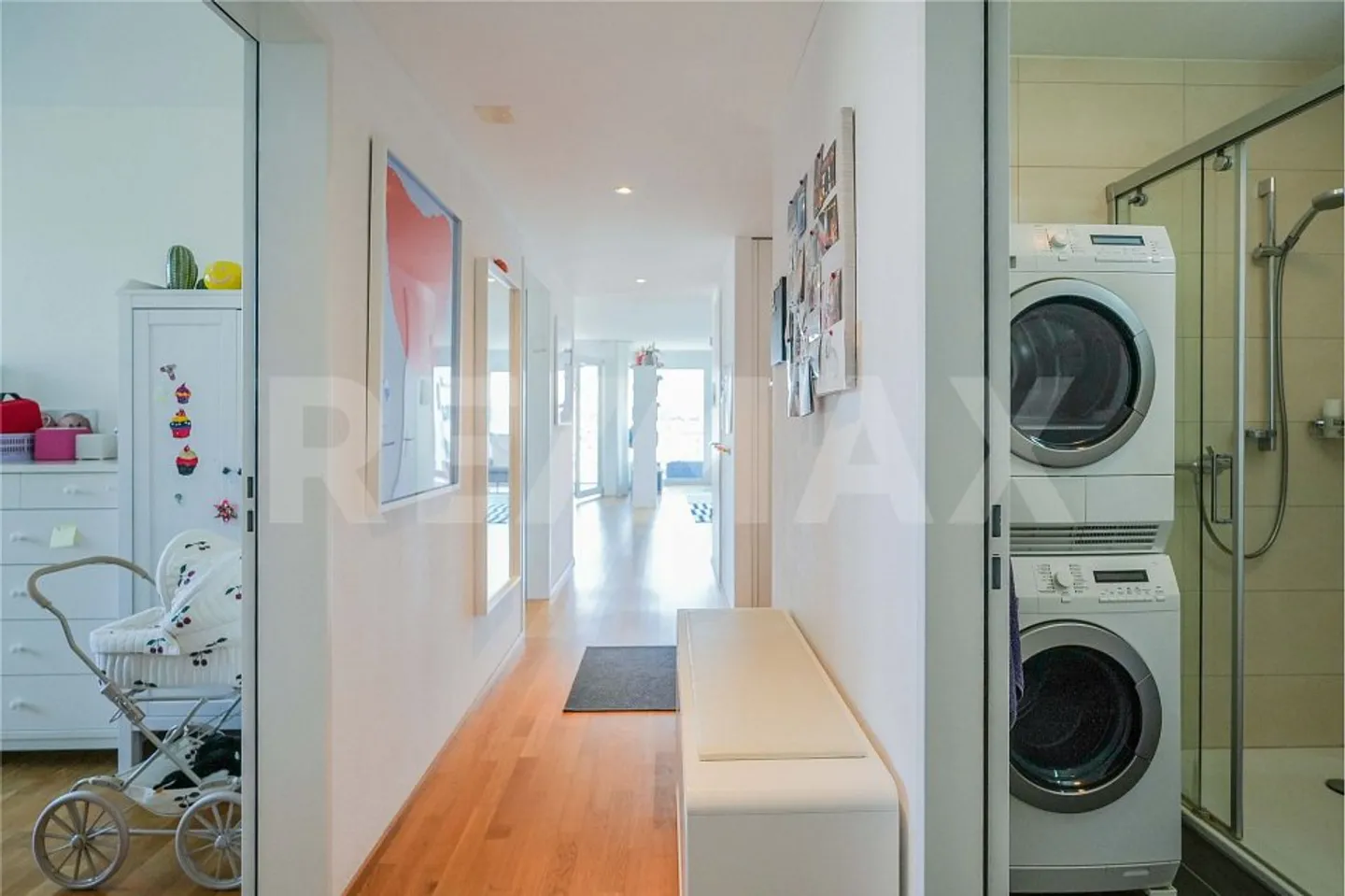 Genial zentral - Geräumige und sehr gepflegte 5.5 Zimmer-Wohnung - Photo 13 of 13