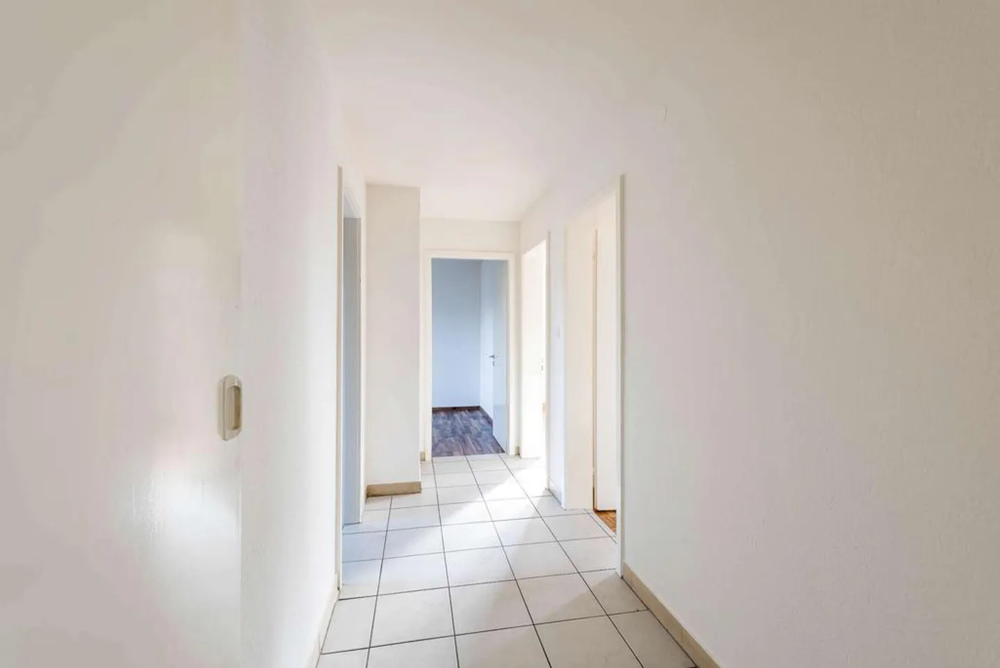 Gemütliches Wohnen in Bottmingen - Foto 2 von 8