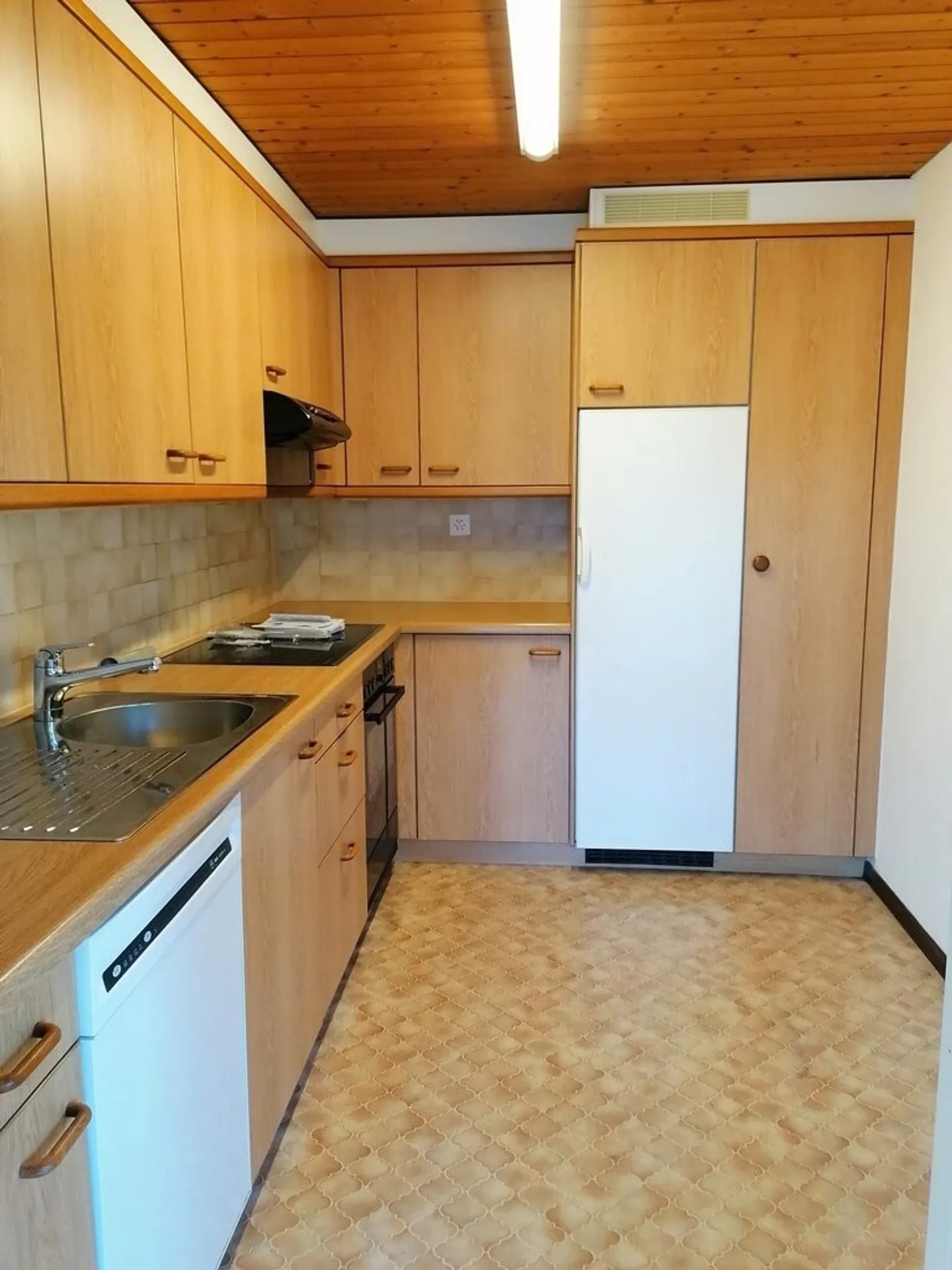 Wohnung mieten - Foto 2 von 9