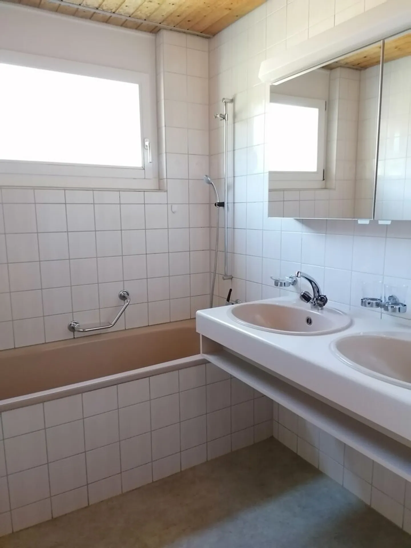 Wohnung mieten - Foto 7 von 9