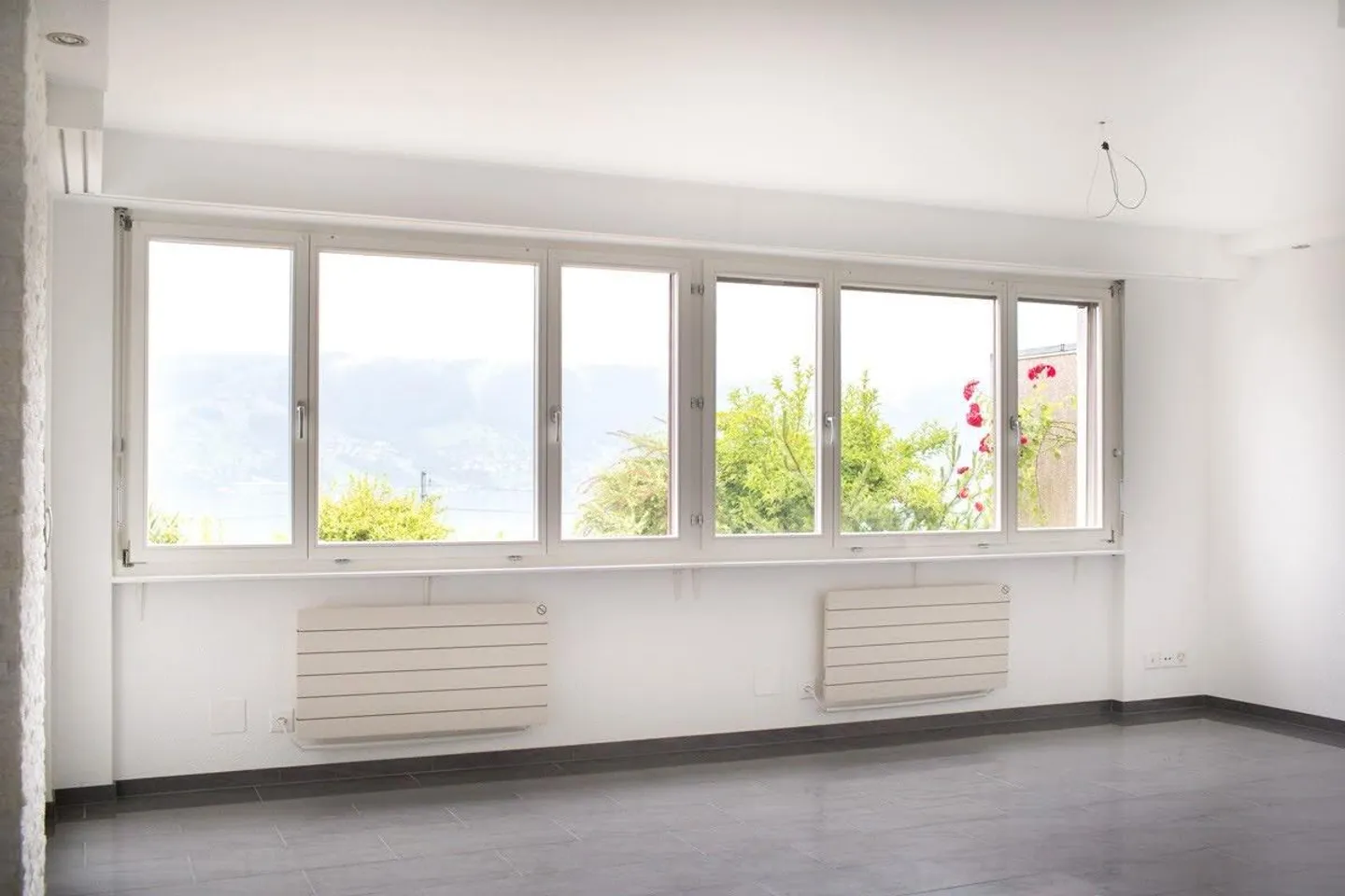 Charmante et spacieuse maison de 4,5 pièces avec vue sur le lac et grande terrasse - disponible à partir du 1er juin - Photo 9 sur 10