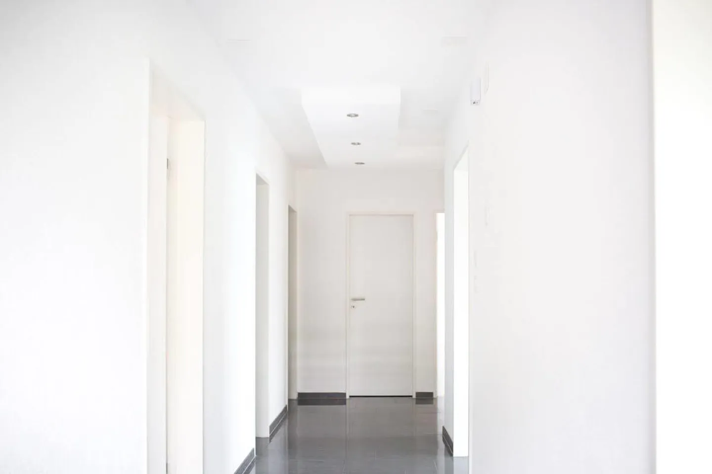 Charmante et spacieuse maison de 4,5 pièces avec vue sur le lac et grande terrasse - disponible à partir du 1er juin - Photo 10 sur 10