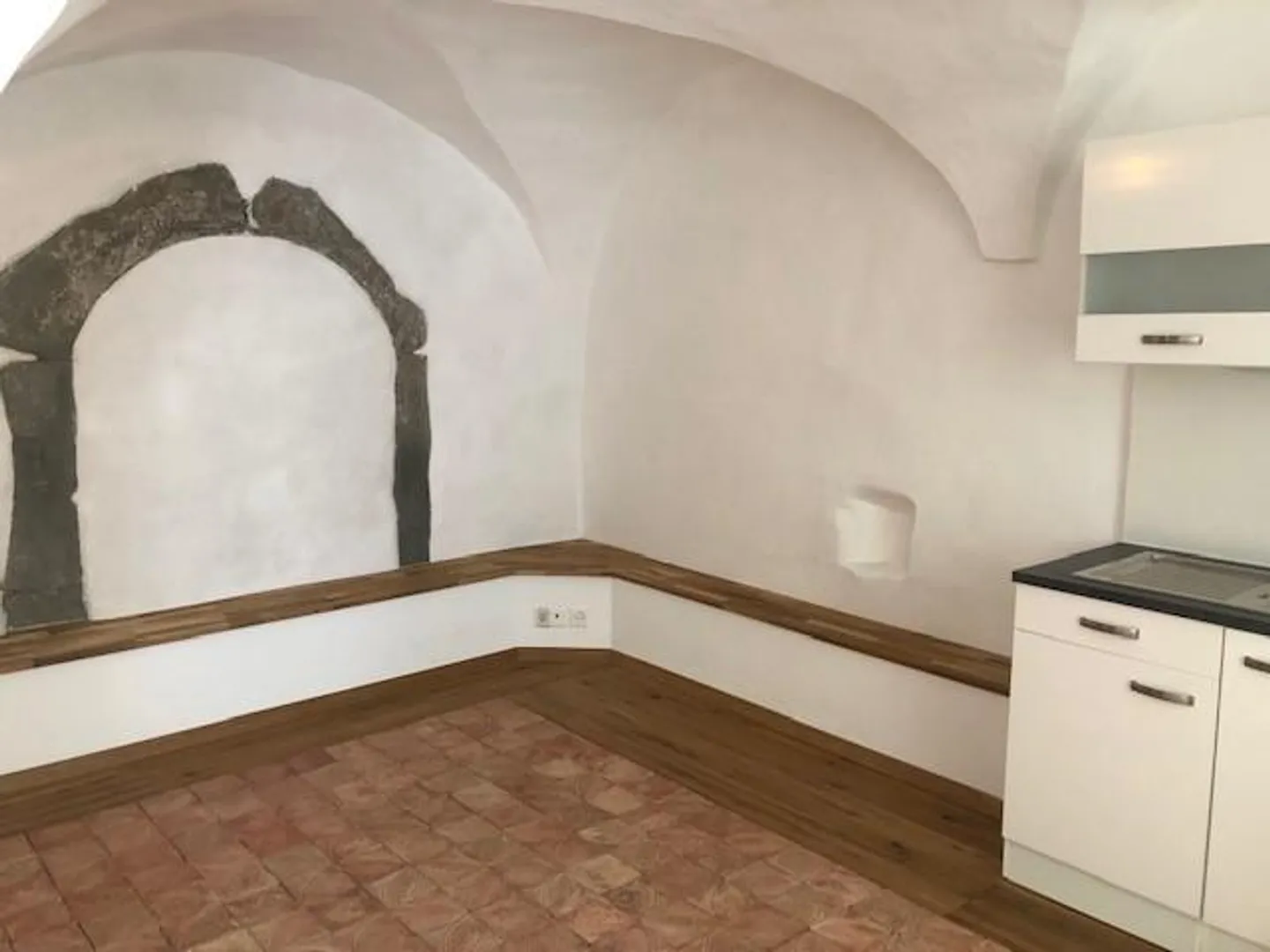 Appartamento Unico nel Cortile! - Foto 8 di 9