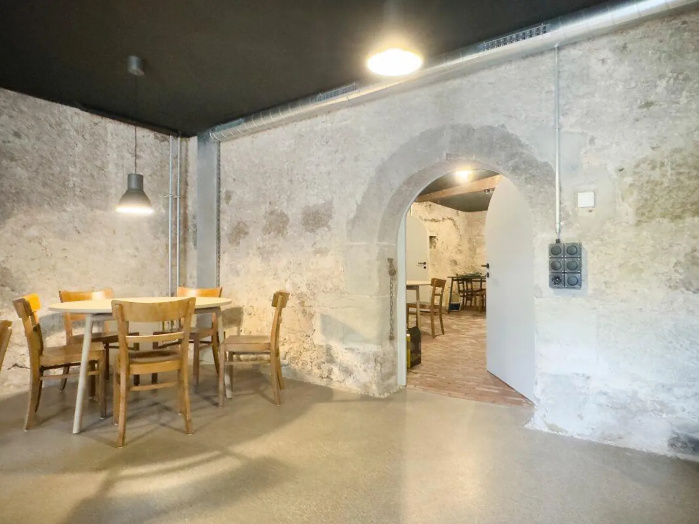 Appartamento unico di 4 stanze con numerosi comfort nel parco del castello Cou - Foto 24 di 30