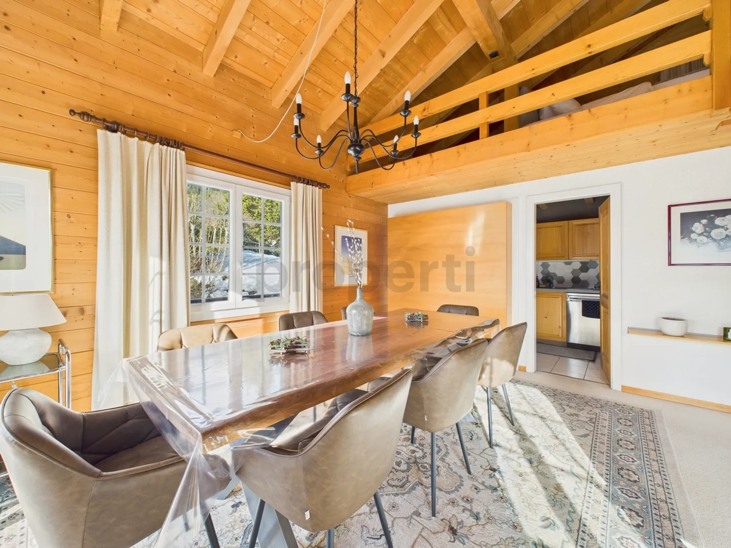 «Chalet 4.5 Zimmer mit Mezzanin – Crans-Montana –» - Foto 2 von 13