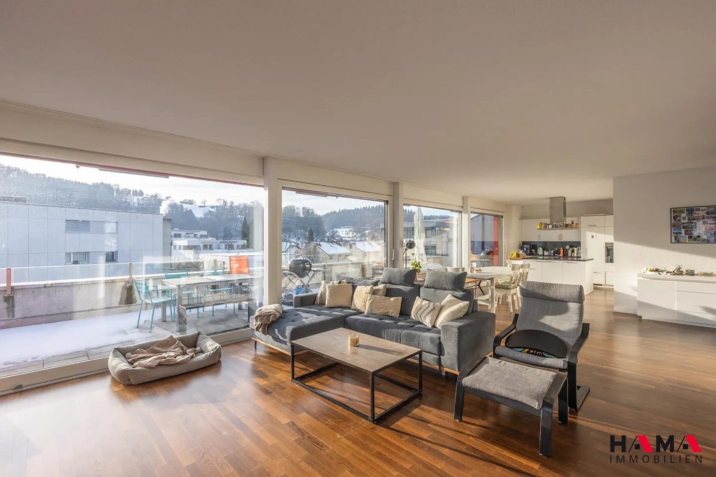 Magnifique appartement en attique de 3 à 5 pièces - Photo 1 sur 13