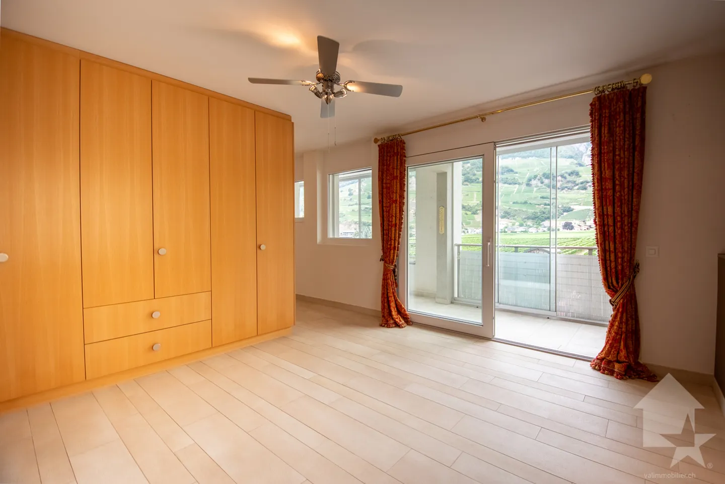 Geräumige Durchgangswohnung in den Bains de Saillon - Foto 11 von 19