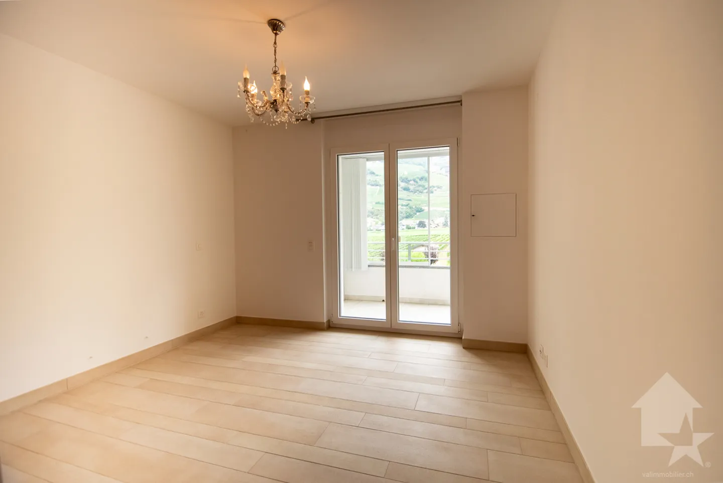 Geräumige Durchgangswohnung in den Bains de Saillon - Foto 13 von 19