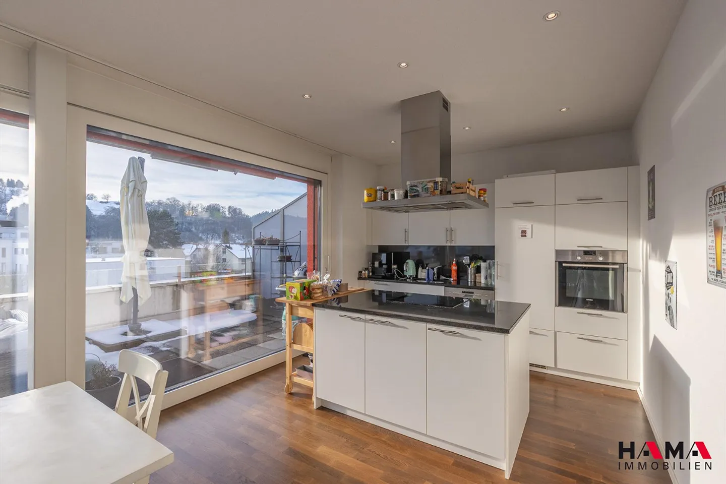 Magnifique appartement en attique de 3 à 5 pièces - Photo 2 sur 13