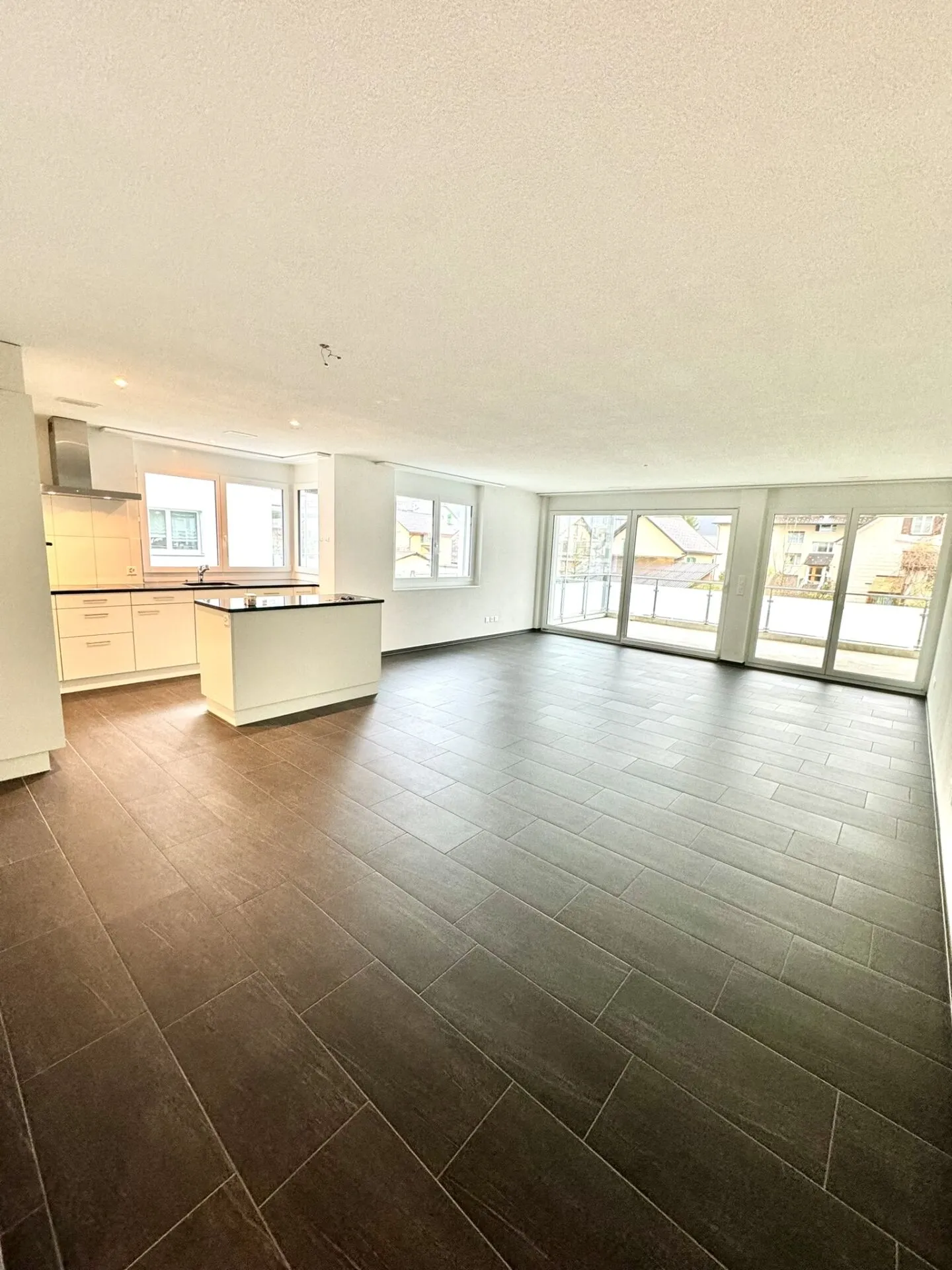 Appartamento attico di 5,5 stanze a Schänis - Foto 3 di 5