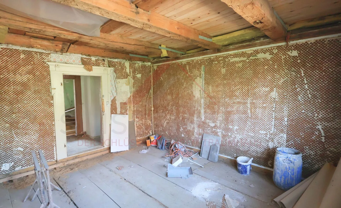 Sanierungsobjekt mit genehmigtem Bauprojekt - Wohn- & Geschäftshaus in Urtenen-Schönbühl - Foto 12 von 23