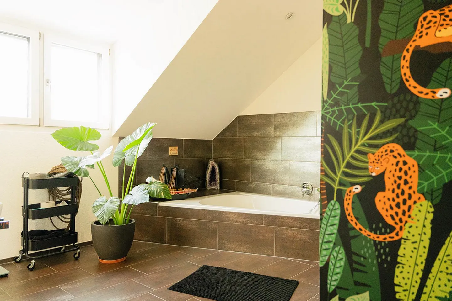 Modern 6.5-Room House in Rifferswil — Mortgage 0.62% transferable - Photo 10 of 18