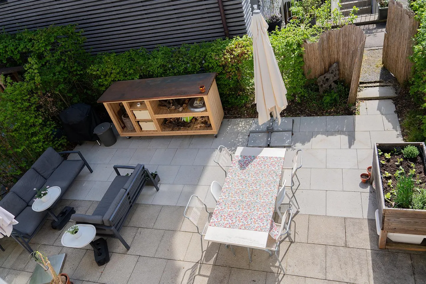 Modern 6.5-Room House in Rifferswil — Mortgage 0.62% transferable - Photo 12 of 18