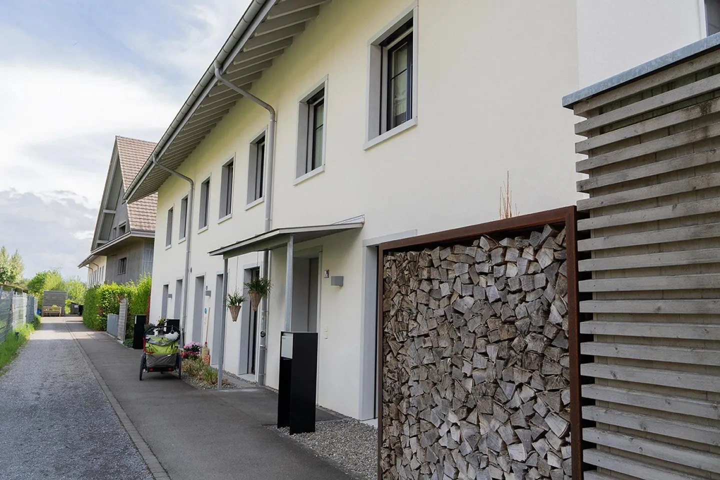 Modern 6.5-Room House in Rifferswil — Mortgage 0.62% transferable - Photo 14 of 18