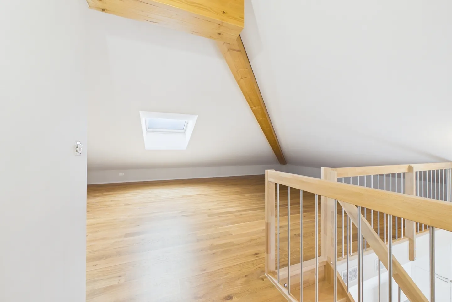 Appartamento nuovo con grande balcone - Foto 8 di 11