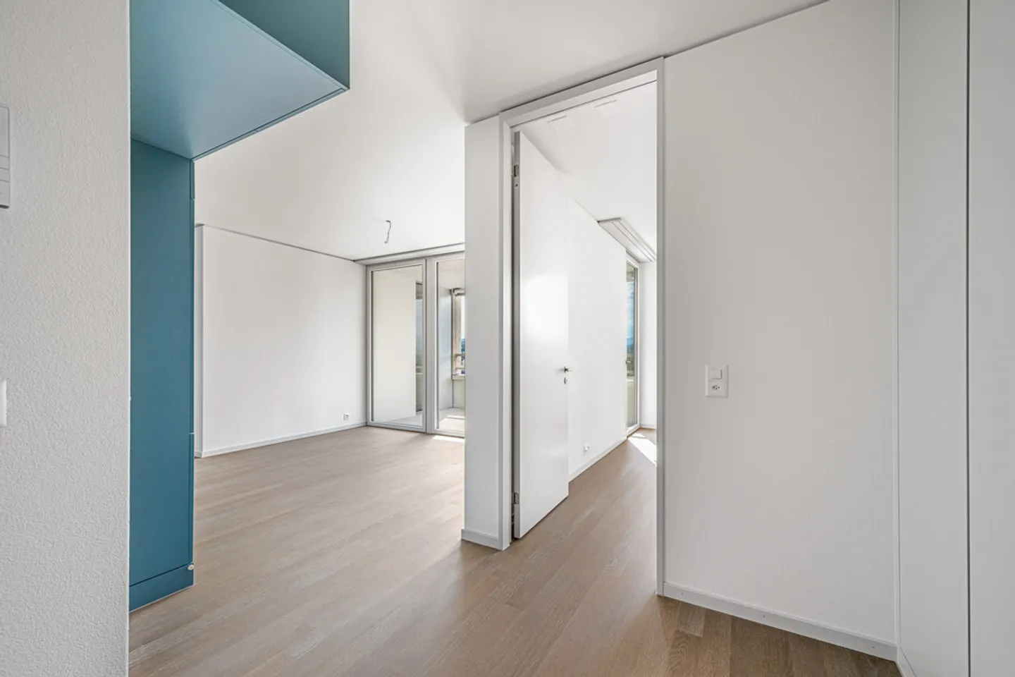 Neubauwohnung mit Aussicht in Uster - Foto 4 von 12