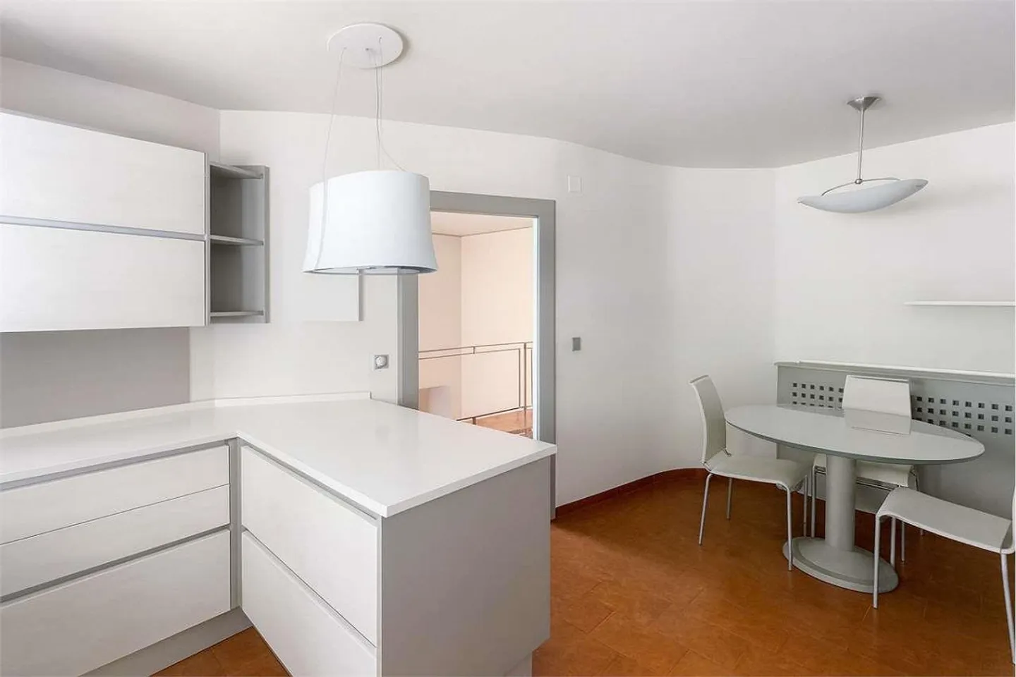 Casa di campagna esclusiva a Besazio con annesso, piscina e vista panoramica - Foto 10 di 13