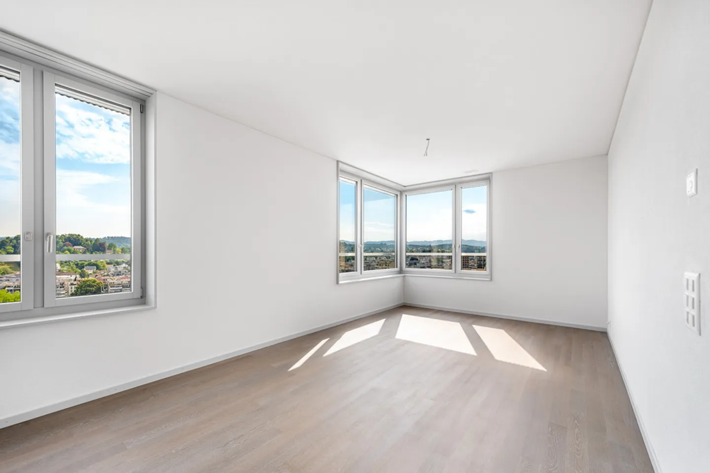 Neubauwohnung mit Aussicht in Uster - Foto 11 von 12