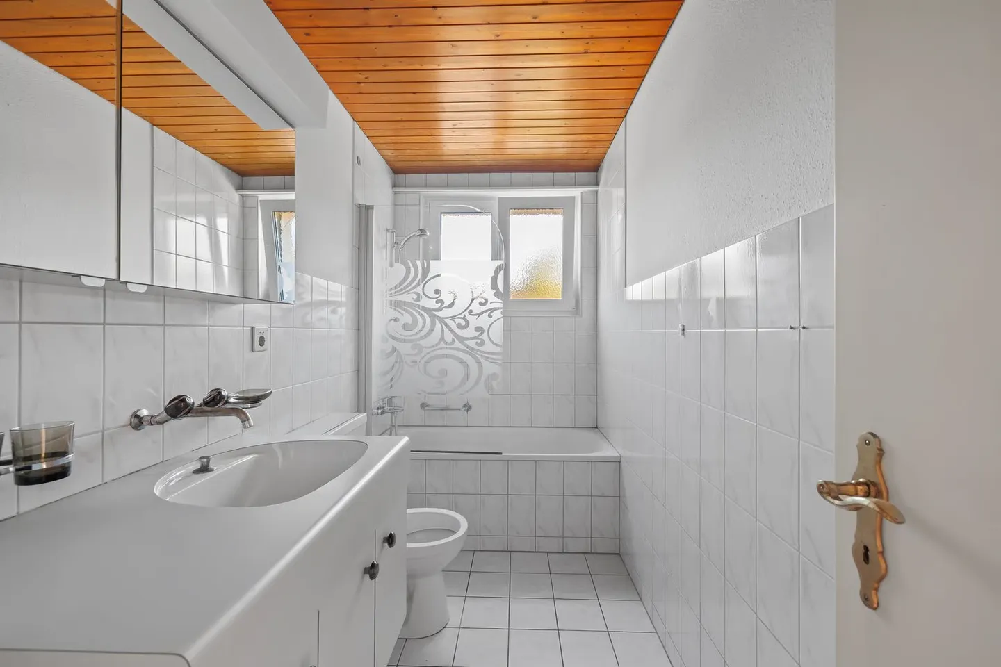 3-room apartment located at the edge of the forest, allowing for personal ideas. - Photo 10 of 13