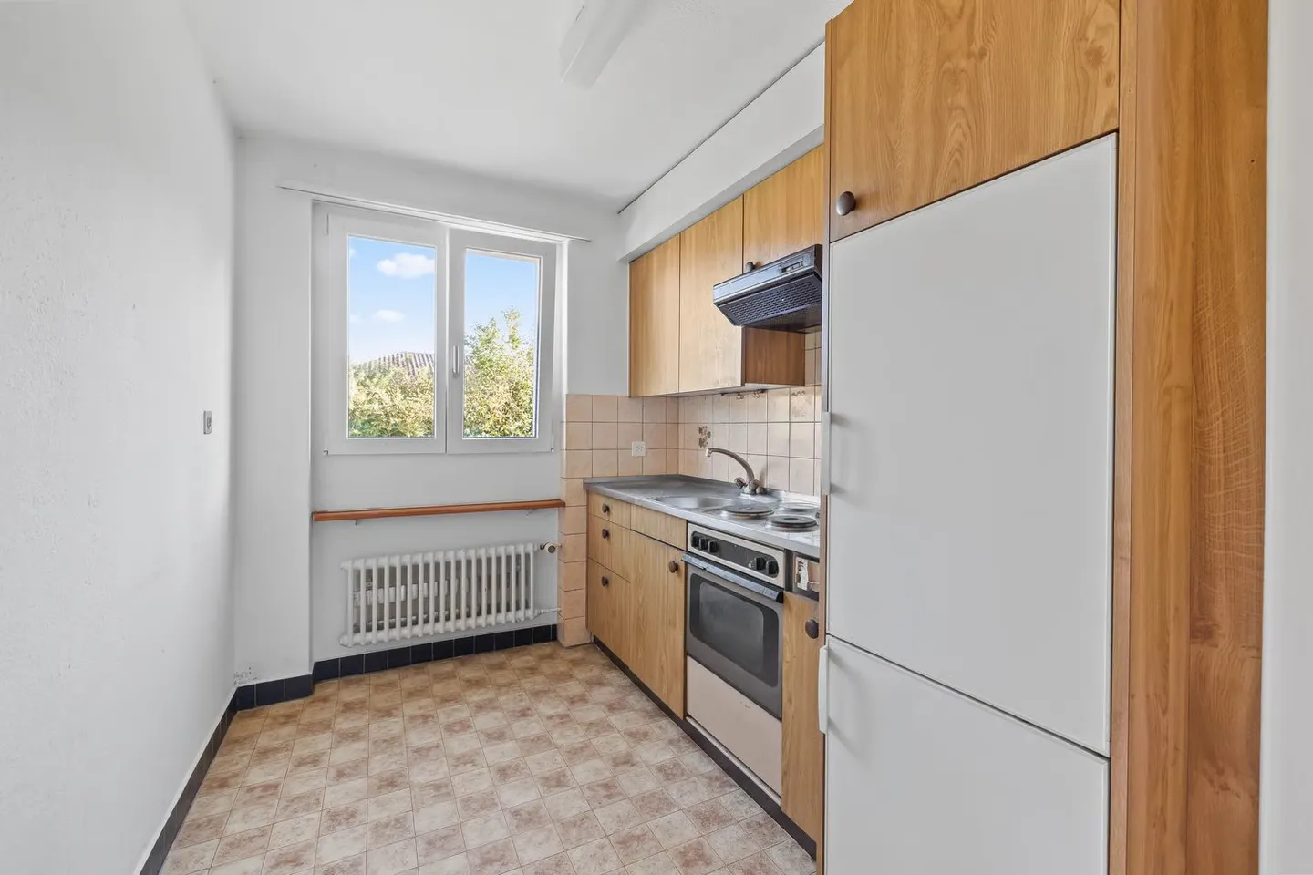 3-room apartment located at the edge of the forest, allowing for personal ideas. - Photo 12 of 13