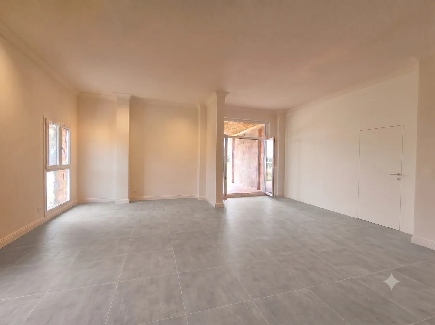 The Renovated - 5 Unique PPE Apartments - Photo 2 of 7