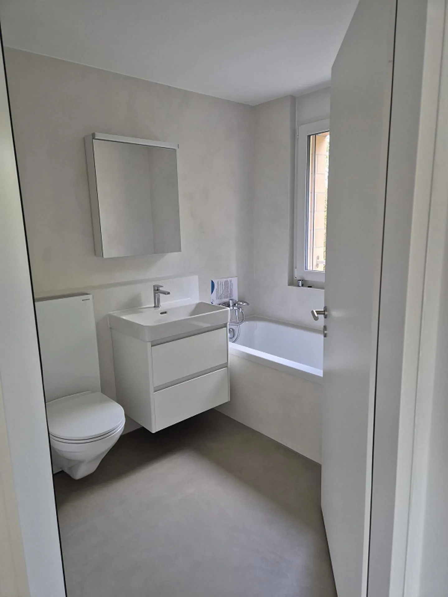 5.5 Room Row House - Photo 9 of 26