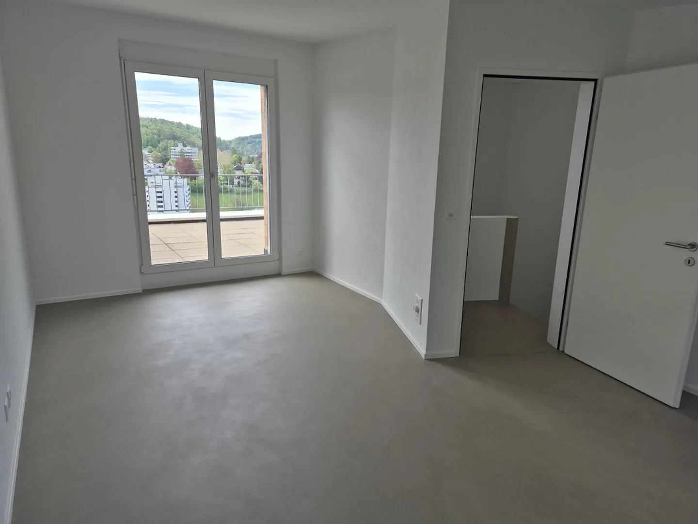 5.5 Room Row House - Photo 13 of 26