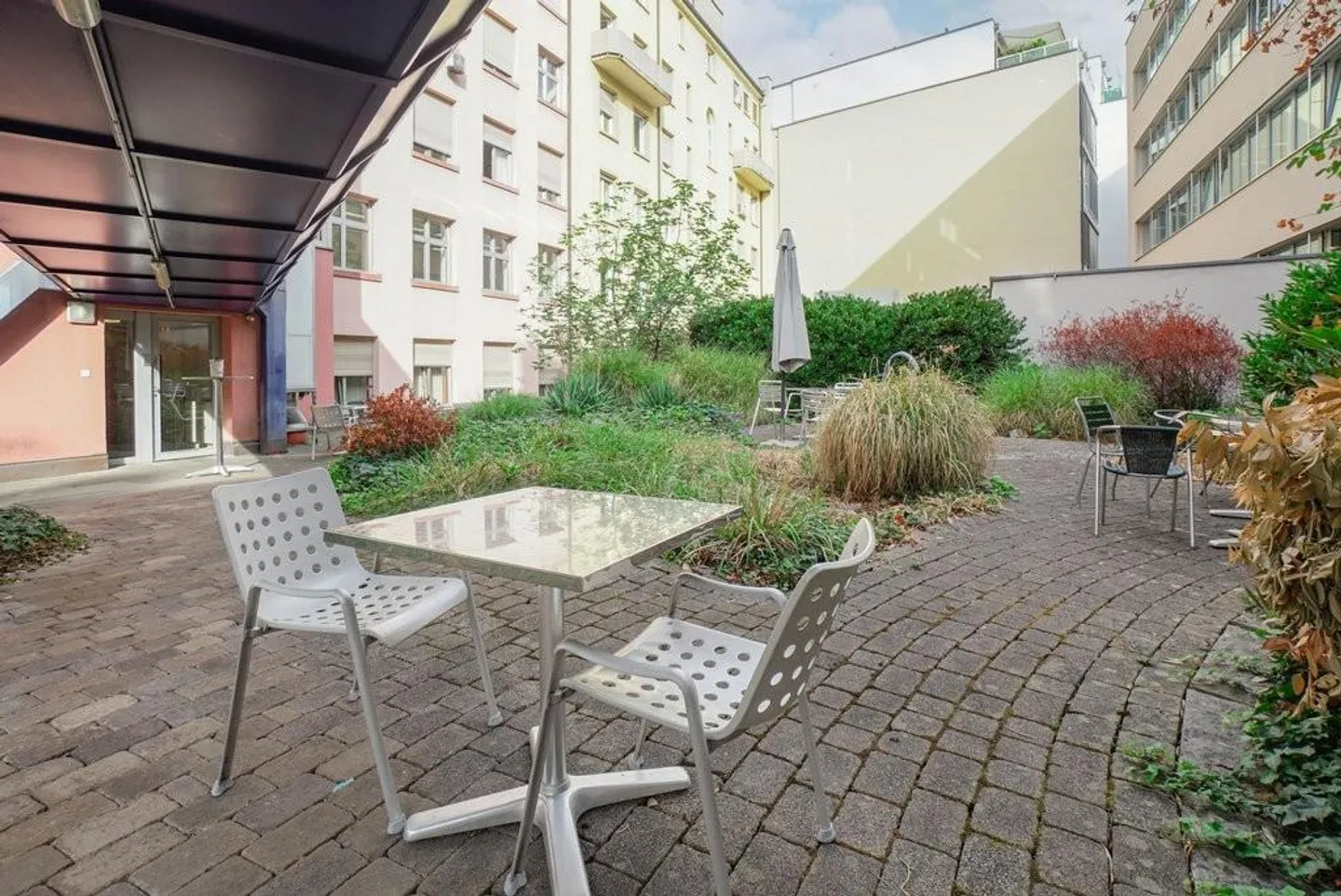 Offices at Aeschenplatz - Photo 9 of 10