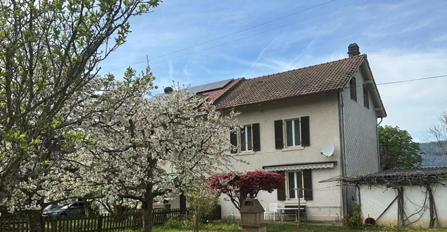 Haus, Bassecourt - 425000 - Foto 1 von 11