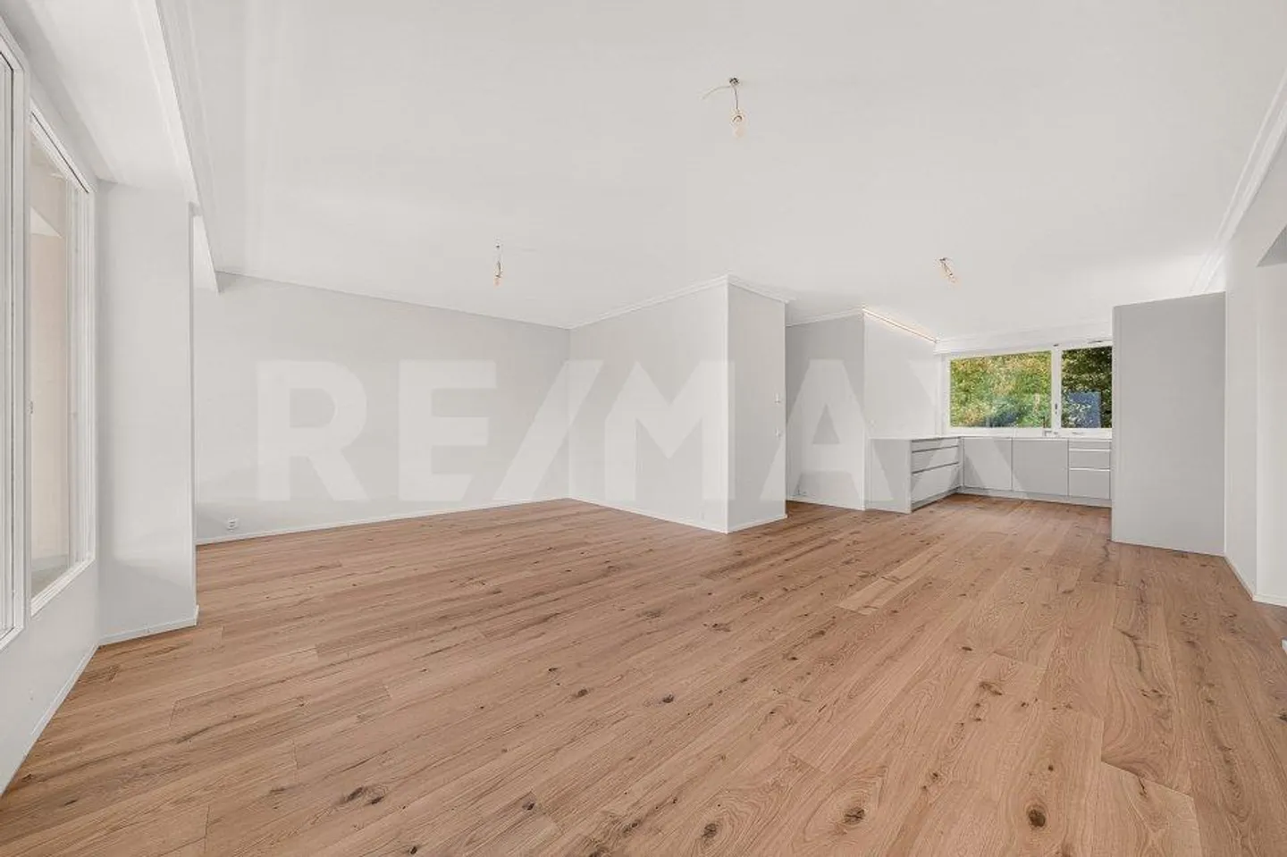 Wunderschöne Wohnung mit Seeblick - Foto 3 von 13