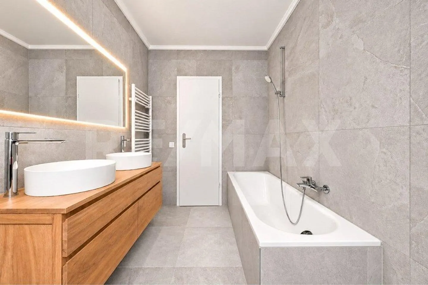 Wunderschöne Wohnung mit Seeblick - Foto 11 von 13
