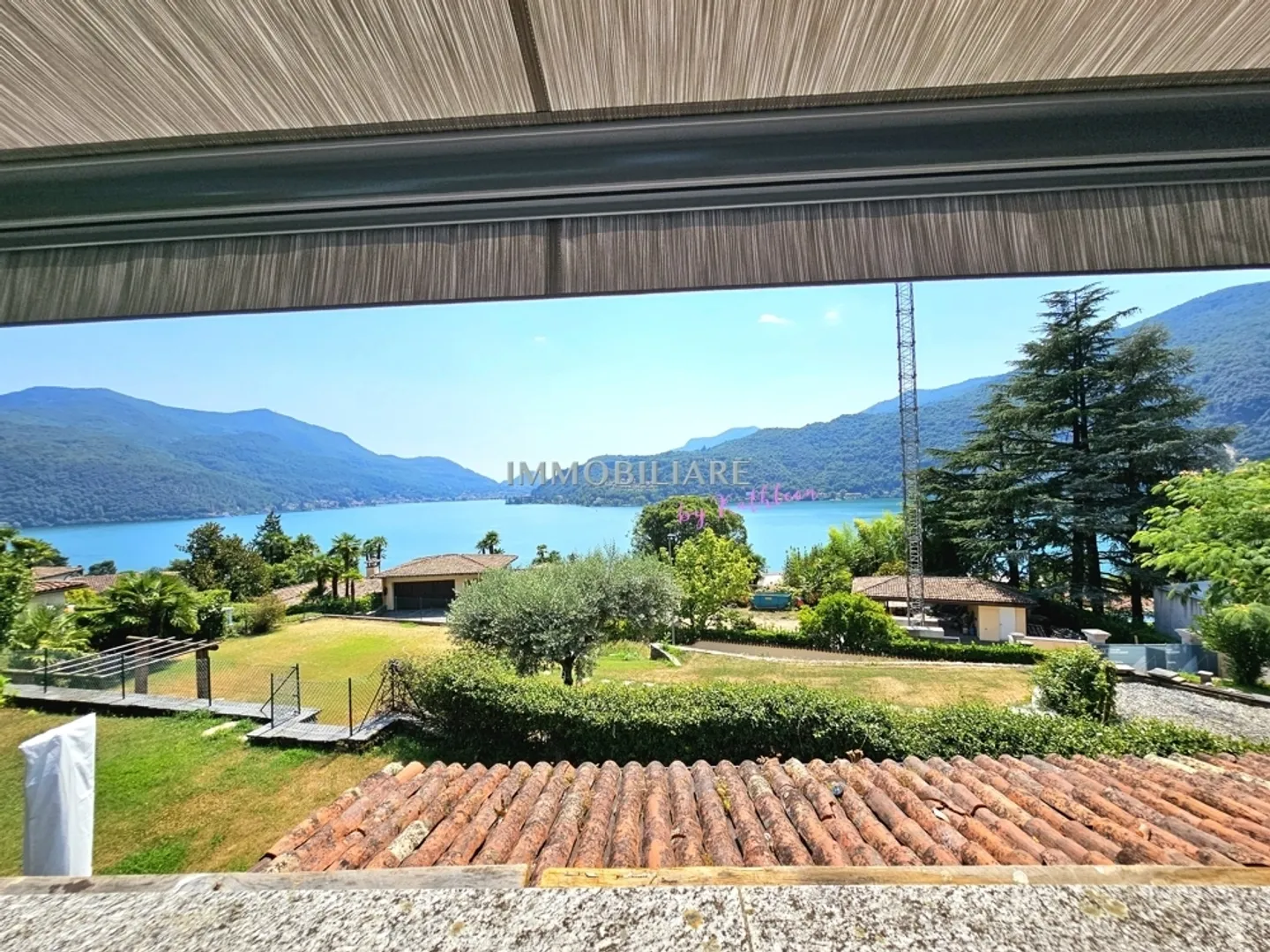 Wohnung in einer Villa im ersten Stock mit schöner Terrasse und Seeblick - Foto 6 von 13