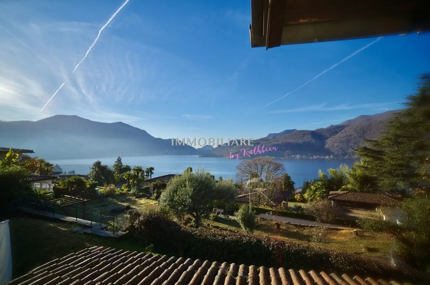 Wohnung in einer Villa im ersten Stock mit schöner Terrasse und Seeblick - Foto 11 von 13