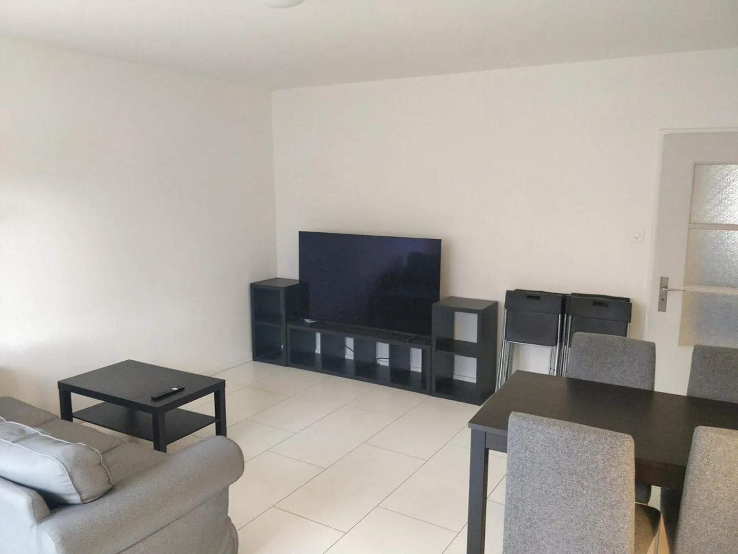 3.5 Room Apartment - Photo 8 of 14
