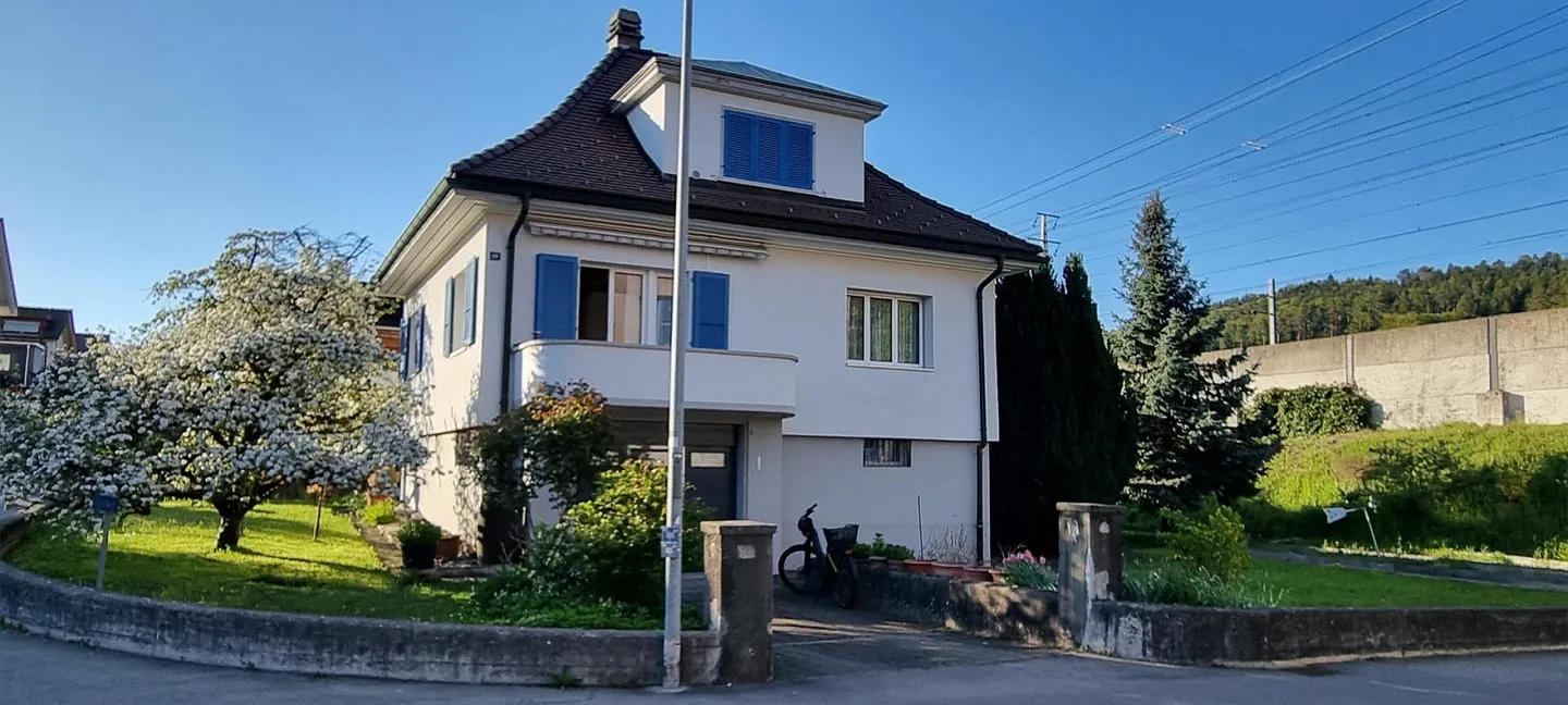 Familienfreundliches Einfamilienhaus - Foto 1 von 10