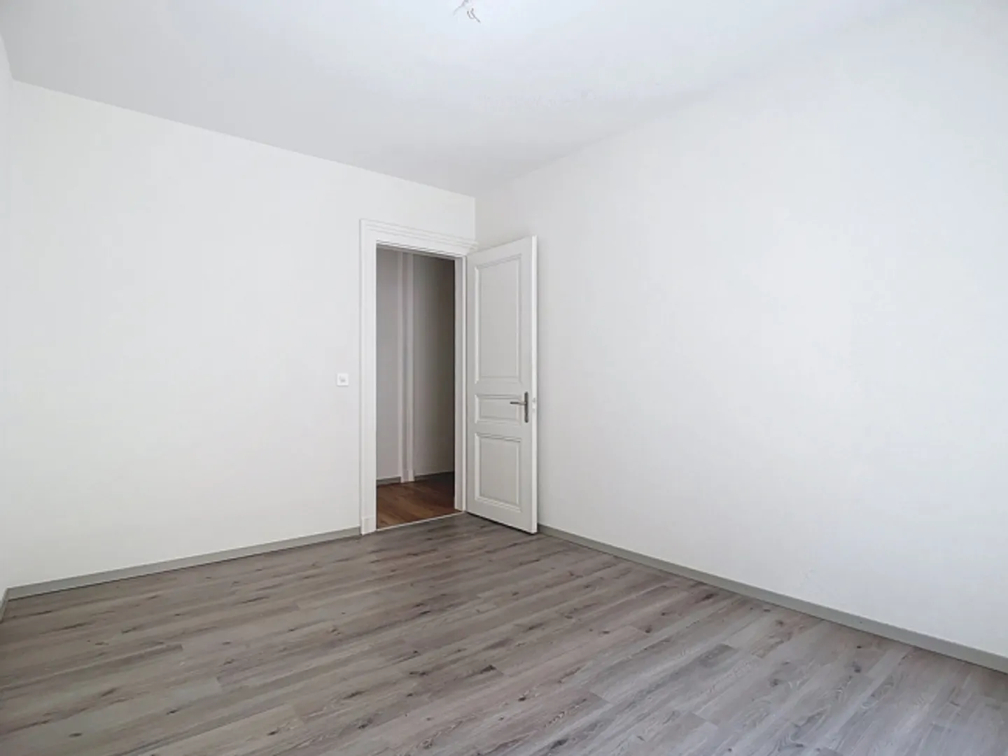 3-room apartment with balcony - Photo 9 of 11